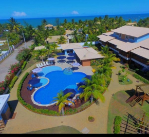 Village a 30 metros do mar de Itacimirim